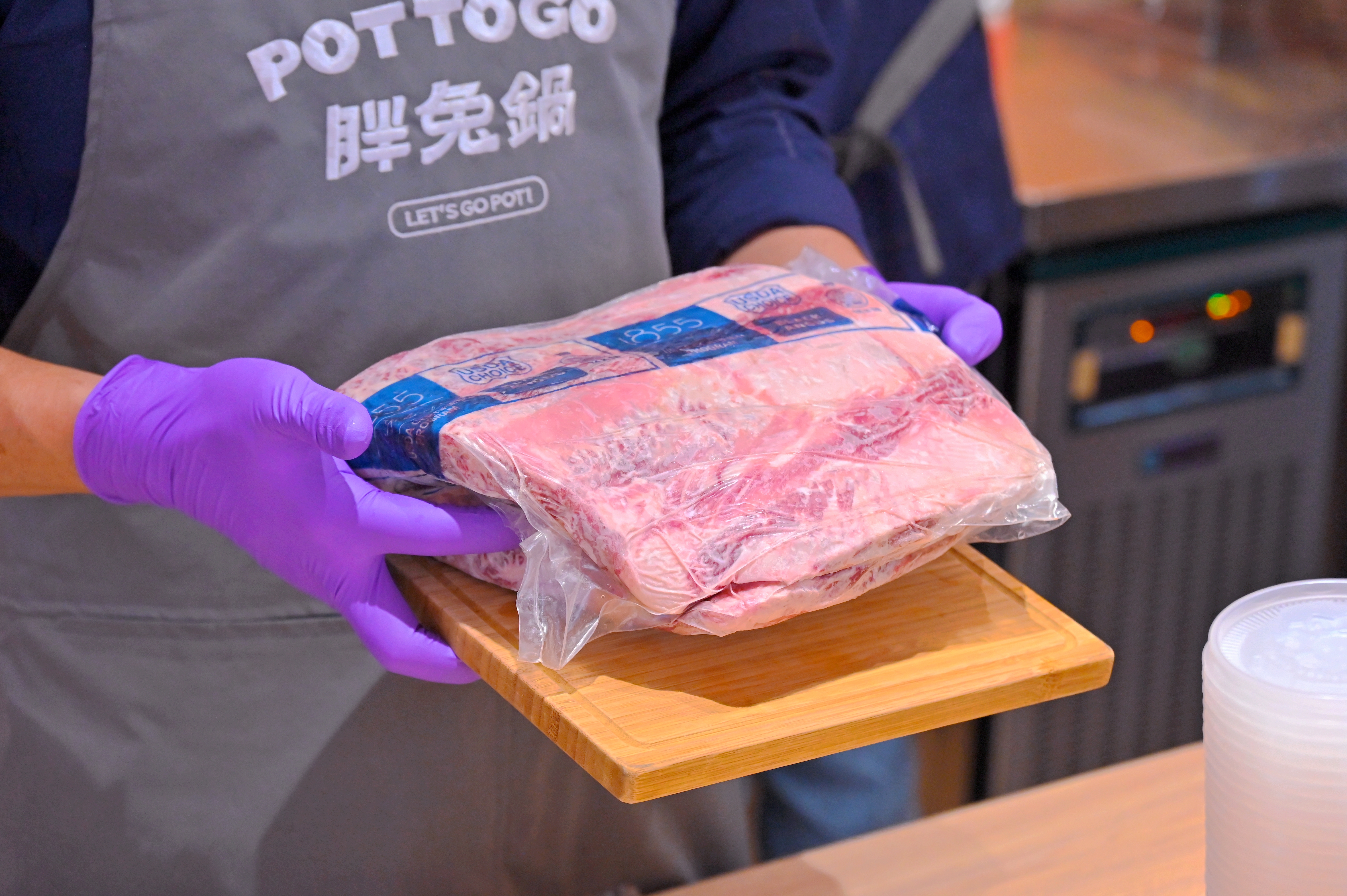 胖兔鍋熟成牛肉原塊狀態